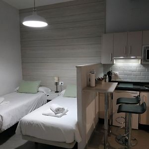 Studio met een King Size Bed